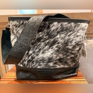 Holy Cow Couture Messenger 🖤